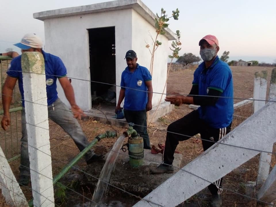 RESTABELECIDA A OFERTA DE ÁGUA PARA A COMUNIDADE DE JUREMA